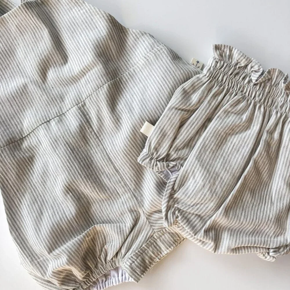 Bloomies - Gray Stripe